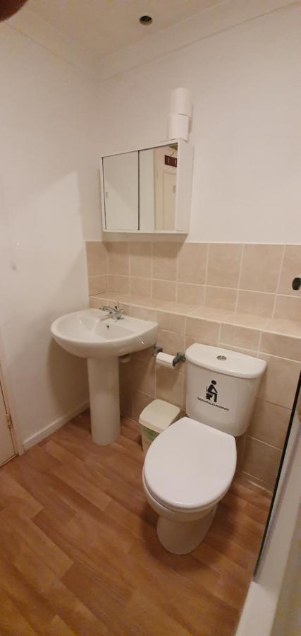 Spacious And Serene Stay Near Milton Keynes Centre Willen Экстерьер фото